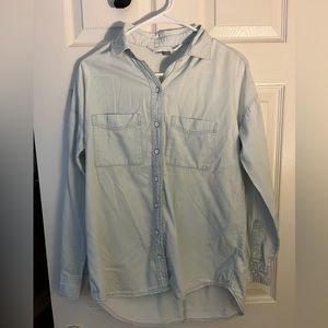 Old Navy Boyfriend Button Down Shirt